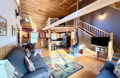 The Forks House | Caddis Ridge Camp|West Forks with Trail Access