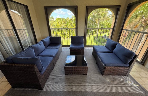 Pelican Condo | Cape Coral FL Condo with heated pool and hot tub, on site parking.
