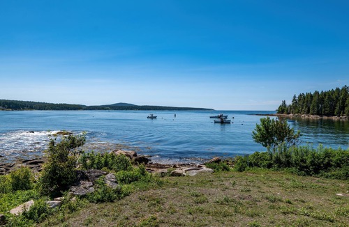 Winter Harbor House | Captain Guptill's House private beach, spectacular ocean views.