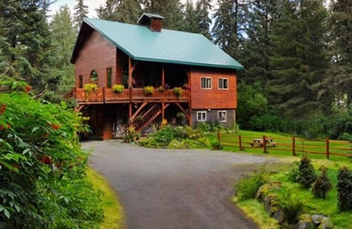 Alyeska Cottage | Carriage House - Tecumseh's timber frame Cottage