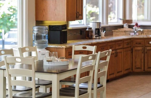 Mill Bay House | Casa De Kai Summary: