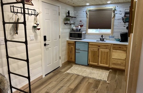 Funny River Apartment | Catch'em AK - Salmon Cove