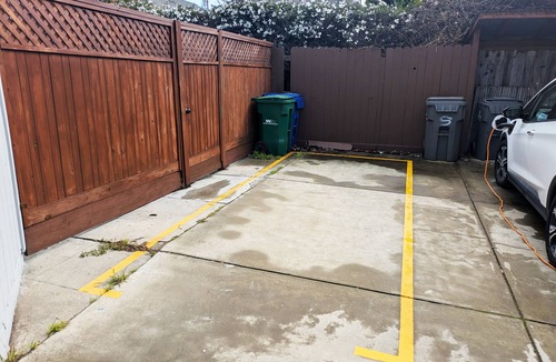 Longfellow House | Central Bright & Big 3Br 2Ba w/2 Parking Spaces!