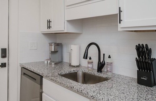 Civil Rights Historic District Condo | Central Suite D - 2 Bedrooms/King Bed/Parking