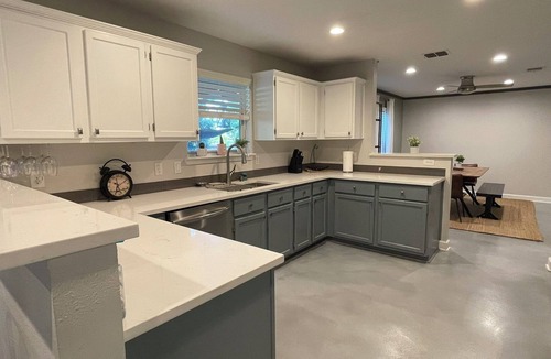 North San Antonio - SAT House | Centrally Located 4-Bed Getaway with 2.5 Baths