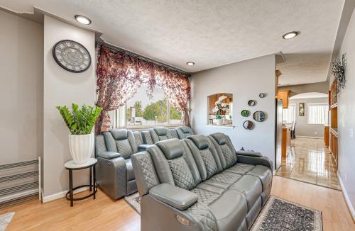 Comstock Park House | Centrally Located Condo Near Dtwn Grand Rapids