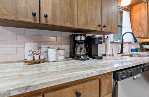 College Station House | Century Oaks Trio - Easy walk to campus from from your Historic District getaway