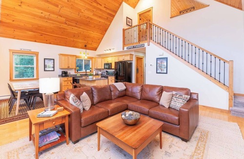 Birchview by the Saco House | Chalet on the Hillside | Hot Tub + Fire Pit + Swim & Hike