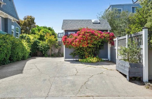 West Alameda Apartment | Charming 1906 Casita with Light-Filled Interiors and Sunny Garden