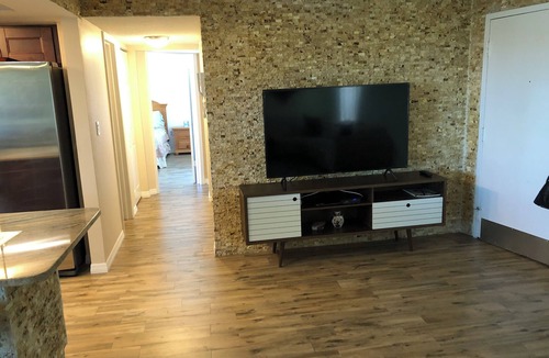 Bay Esplanade Condo | Charming 2-bedroom condo by Clearwater Beach