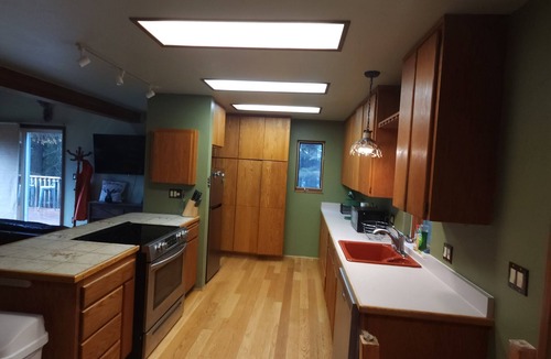 Salmon Creek House | Charming 2-bedroom, fully furnished townhome in Juneau, sleeps up to 6
