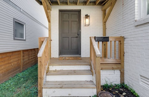 Cleveland Park House | Charming 2-bedroom house in East Nashville with Fenced Yard