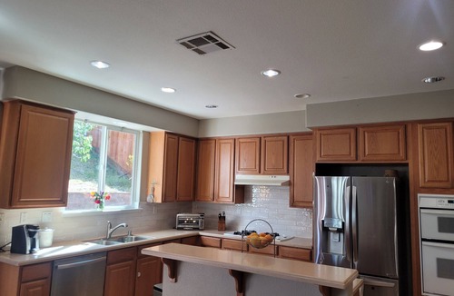 Pittsburg House | Charming 3-bedroom house with AC, WiFi in peaceful Bay Point