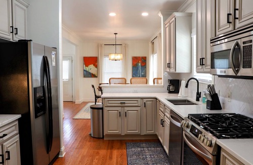 Chattanooga House | Charming 3-bedroom house with WiFi, AC in desirable Southside Chattanooga