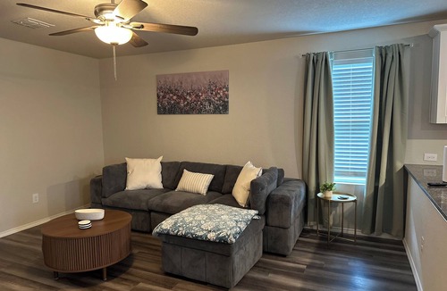 San Antonio House | Charming 3-bedroom house in delightful San Antonio with AC