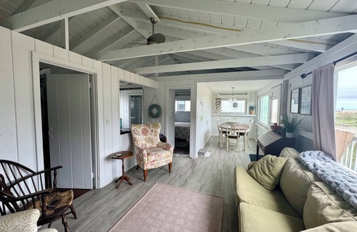 Phippsburg Cottage | Charming Beach Cottage on Popham Beach