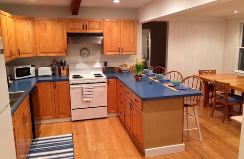 Tisbury House | Charming, Clean And Well Maintained Home Walking Distance To Town And Beach