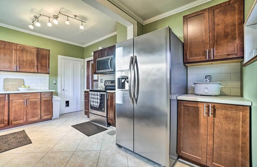 Zanesville Cottage | Charming & Family-friendly Zanesville Home!