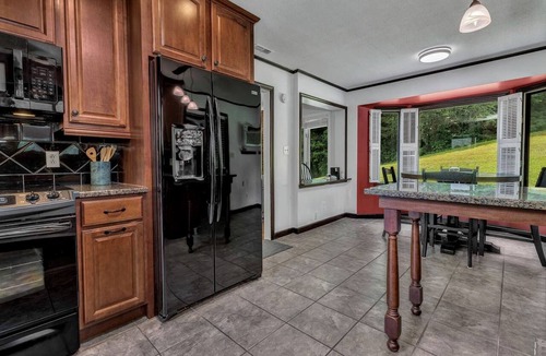 Marion House | Charming Mountain Home with Panoramic Views near Black Mountain, Marion, NC
