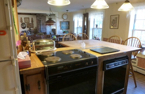 Moretown House | Charming Old Rustic Farmhouse, Privacy, House With Character