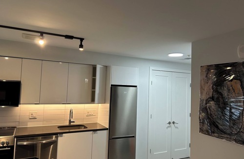 Downtown Apartment | Charming Studio with all amenities in downtown Silver Spring