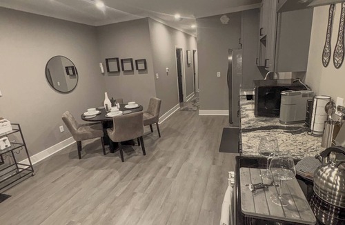 Near East Columbus Condo | Chic 3-bedroom condo with fitness room, WiFi in welcoming Columbus
