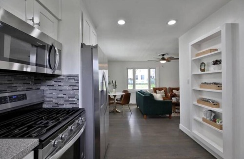 Central Clintonville House | Clintonville Cottage- Close to OSU & Downtown