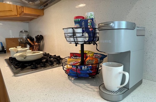 Westlake House | Coastal Getaway: Luxe Suite near Cliff, Lake & Local Shops