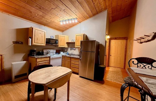 Coffman Cove House | Coffman Cove Coastal Escape, Studio Cabin C