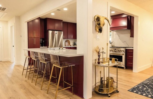 Country Club Estates House | College Station Pickleball 2mi Kyle Field