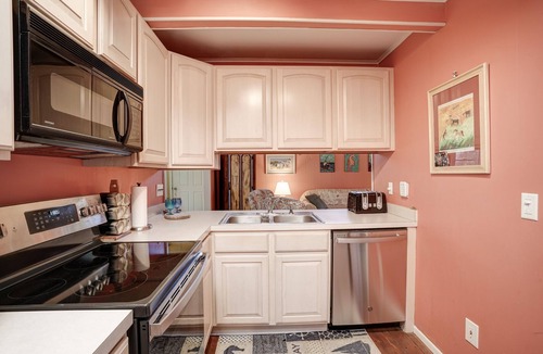 Bethany Beach House | Come to the cottage! 3BR2BA - Bethany West. Pool, pickleball, tennis, gym. Pets!