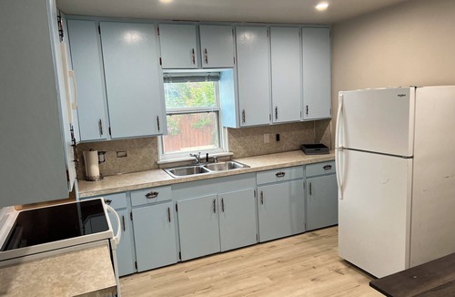 Government Hill House | Comfortable Government Hill Home Near JBER & Anchorage Hospitals