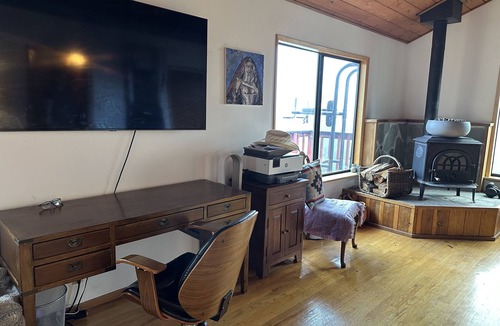 Felton House | Comfortable mountain retreat, 15 min to beach, lots of amenities.