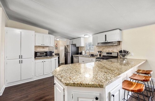 Conroe House | Conroe 3BR Sleeps 12 | Wheelchair-Accessible, Fenced Yard, Pet-Friendly