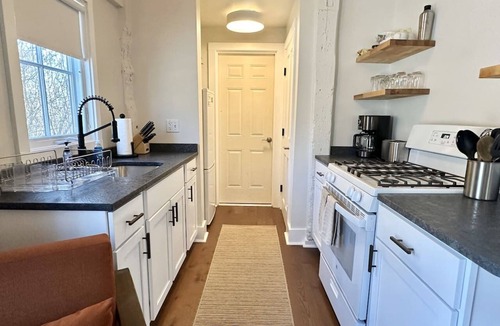 Somesville Apartment | Convenient 1 BR in Center of Acadia! [Willowbrook]
