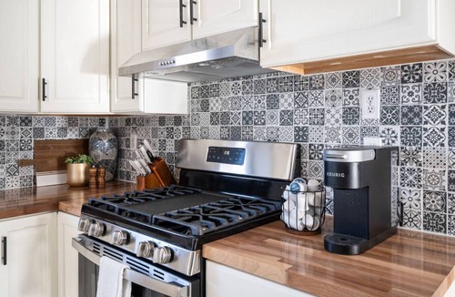 Kentwood House | `Corporate Elegance: Luxe Home in Grand Rapids`