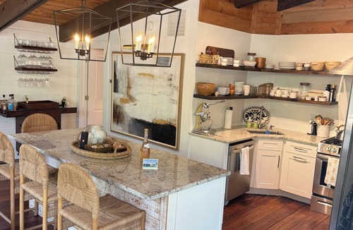 Dodds Addition Cottage | cottage with pool and hot tub in Dewey-inquire about long-term off-season rental