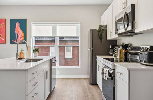 Olde Towne East Apartment | Cozy 1BR/1BA Urban Retreat in Columbus