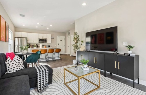 Olde Towne East Apartment | Cozy 1BR/1BA Urban Retreat in Columbus