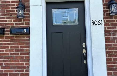 Westwood Apartment | Cozy 2-bedroom apartment, 6 miles from Downtown!