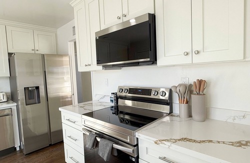 East Palo Alto House | Cozy 3-bedroom house w/BBQ, AC near Palo Alto, Stanford & Menlo Park