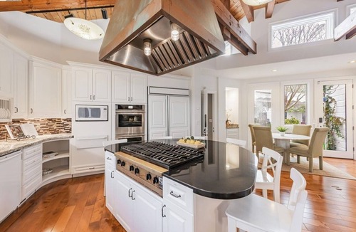 Moraga House | Cozy 6 bd room Retreat near Saint Mary's College