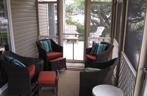 Dewey Beach Cottage | Cozy Beach Cottage - Steps to Ocean, Family and Pet Friendly