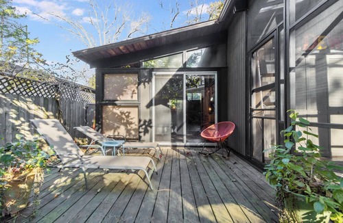 Rehoboth by the Sea Cottage | Cozy Beach Cottage with 3 Private Bedrooms, Screened Porch & Deck