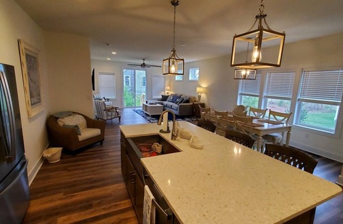 Ocean View House | Cozy beach home, perfect for your next family vacation!