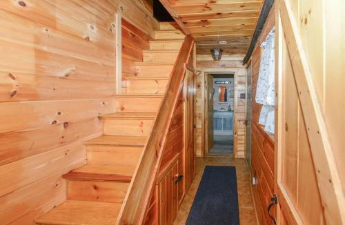 Stoneham House | Cozy cabin getaway in the White Mountains