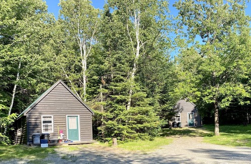 The Forks Cabin | Cozy cabin situated in the woods of Maine
