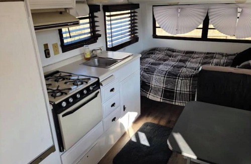 Vine Hill House | COZY CAMPER