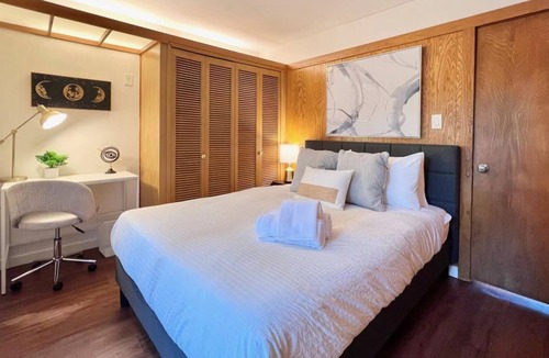 Stanley Apartment | Cozy & convenient 2B1b, center of Lafayette