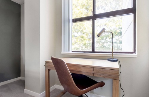 Cupertino Apartment | Cozy Cupertino 2BR w/Gym, Pool, nr. Apple & Google, by Blueground